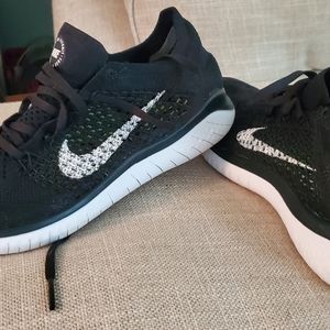 COPY - Nike Free RN Flyknit size 8